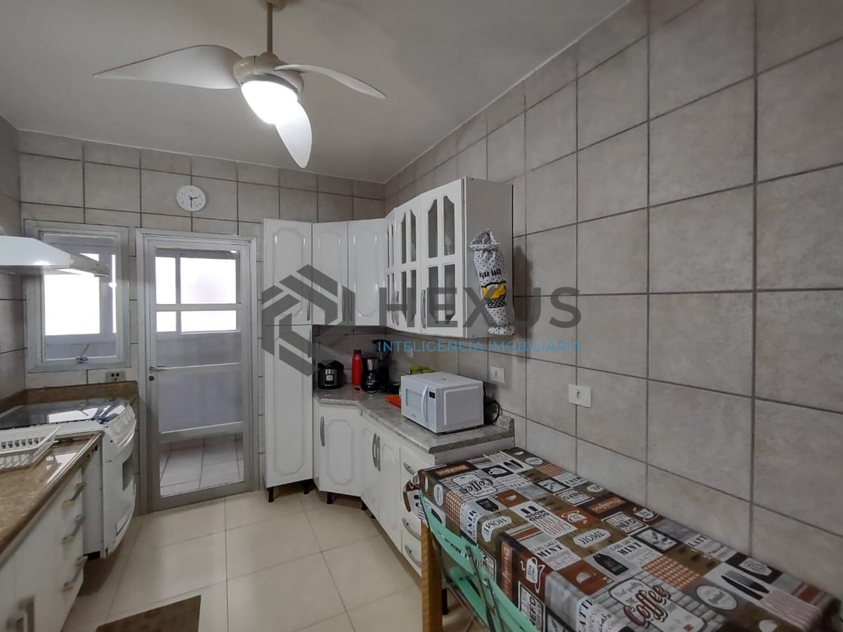 Foto 15 de Apartamento com varanda na Praia da Enseada, Guaruja