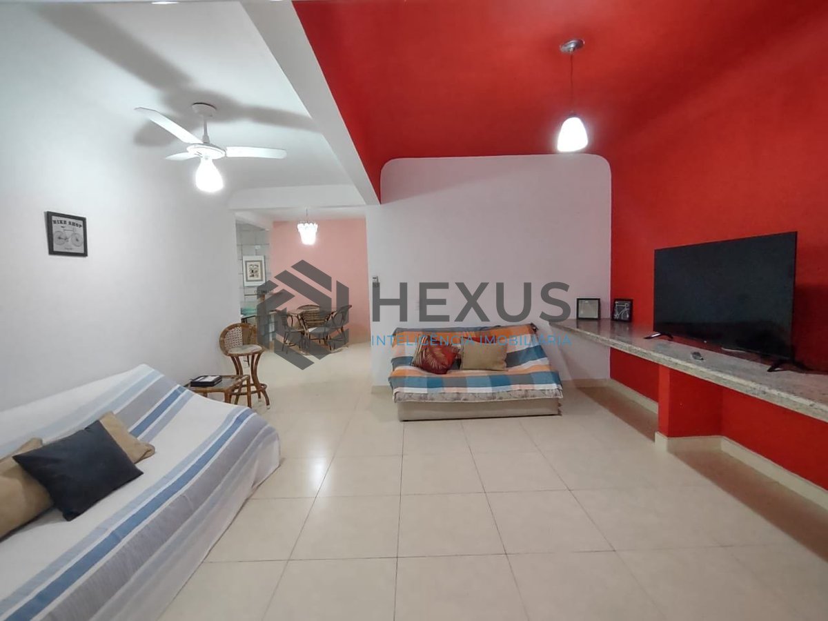 Foto 3 de Apartamento com varanda na Praia da Enseada, Guaruja