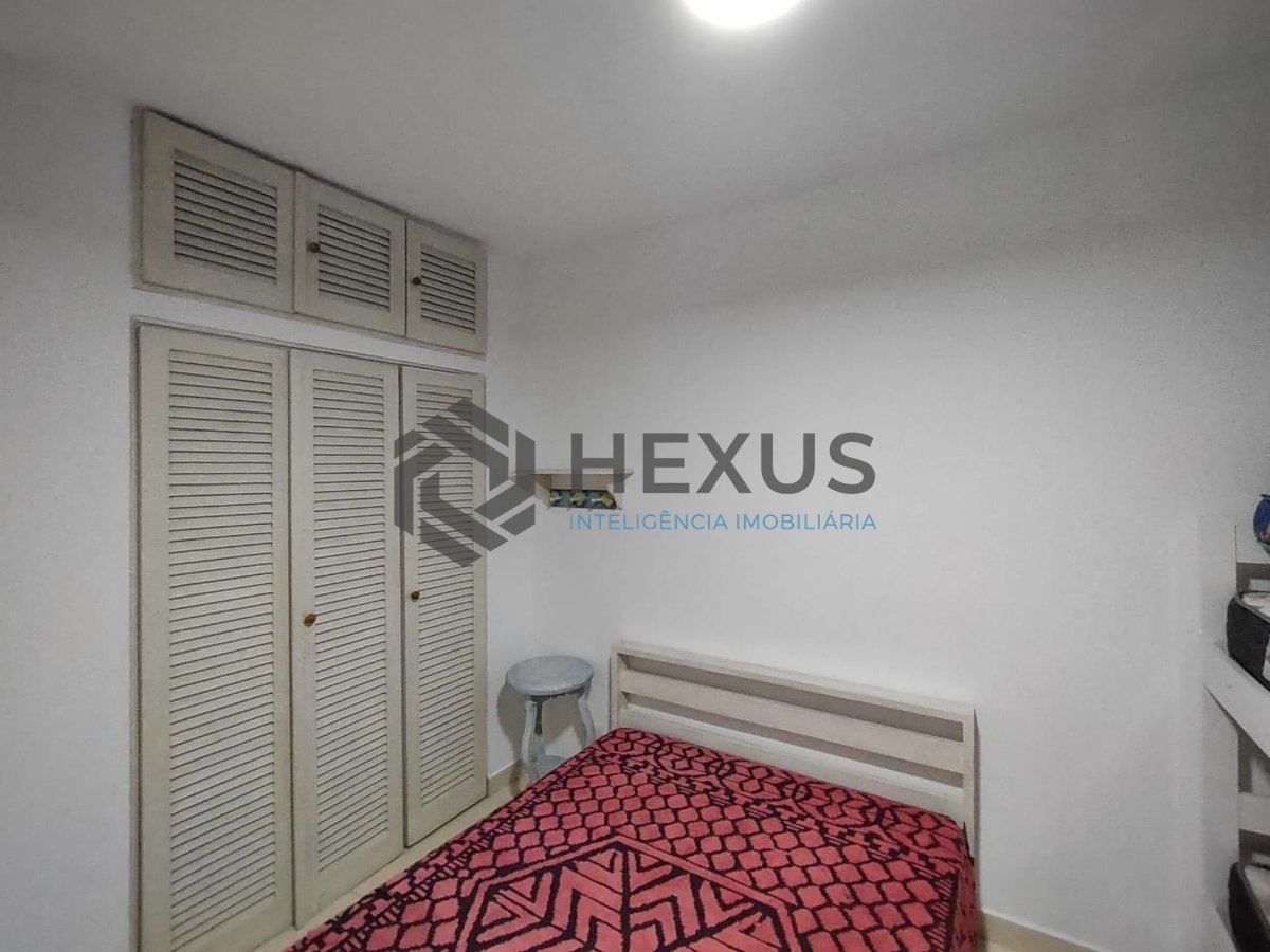 Foto 9 de Apartamento com varanda na Praia da Enseada, Guaruja