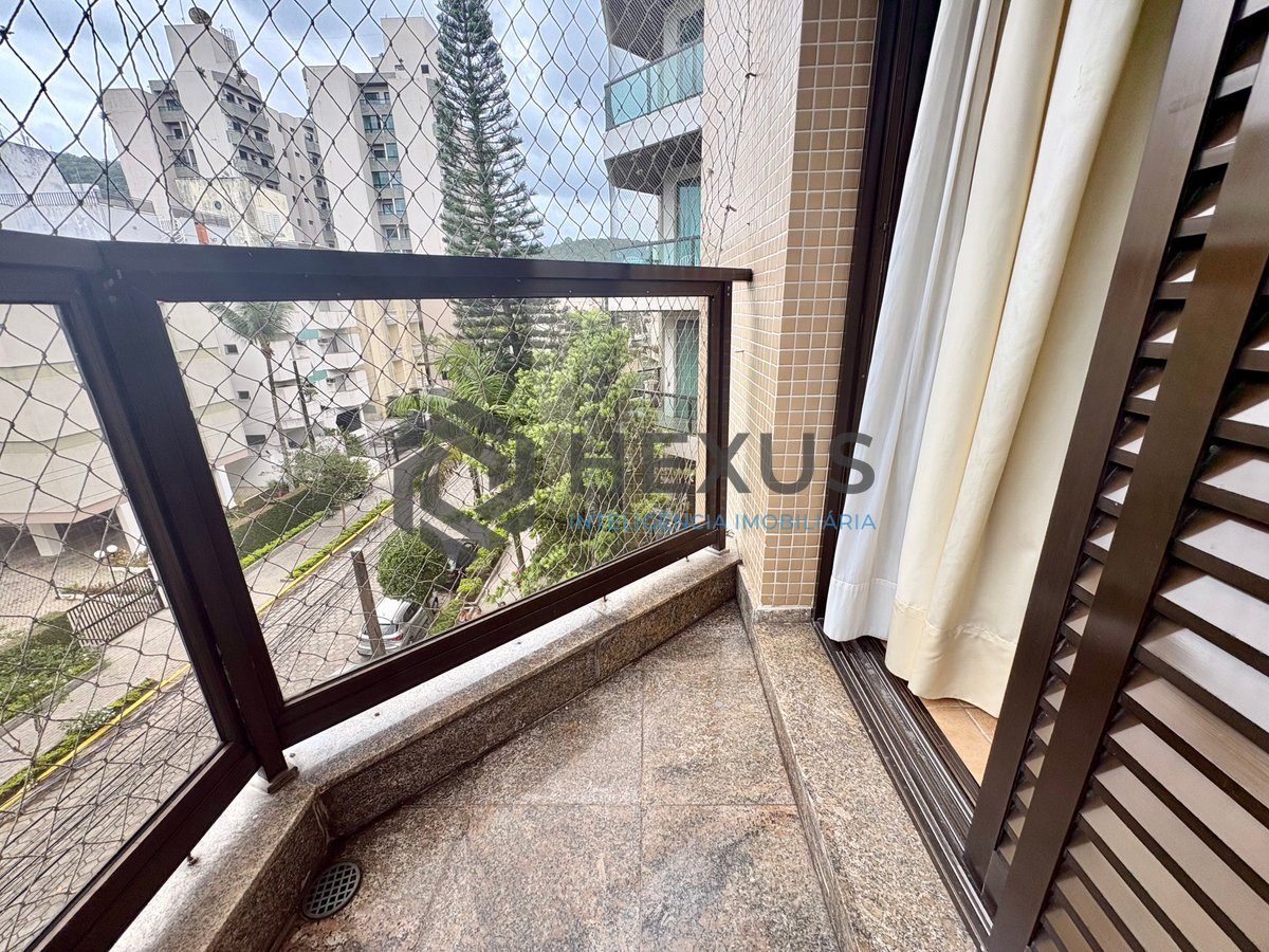 Foto 11 de Apartamento com varanda na Praia da Enseada, Guaruja