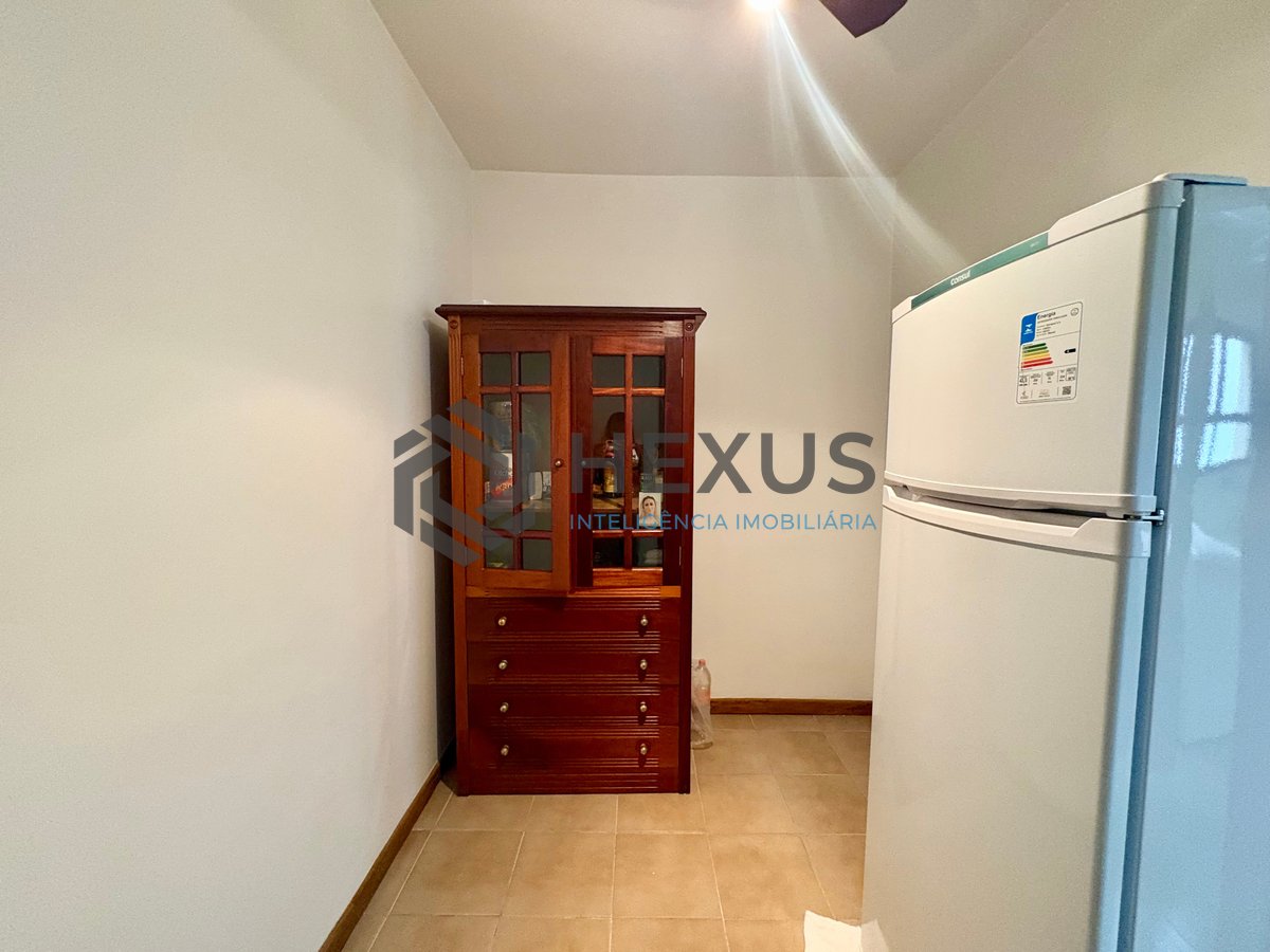 Foto 25 de Apartamento com varanda na Praia da Enseada, Guaruja