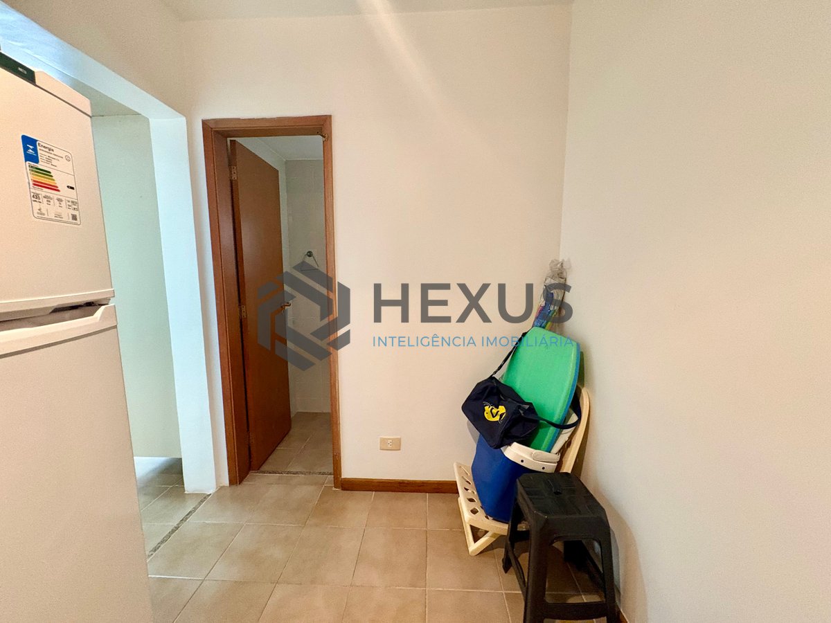 Foto 26 de Apartamento com varanda na Praia da Enseada, Guaruja
