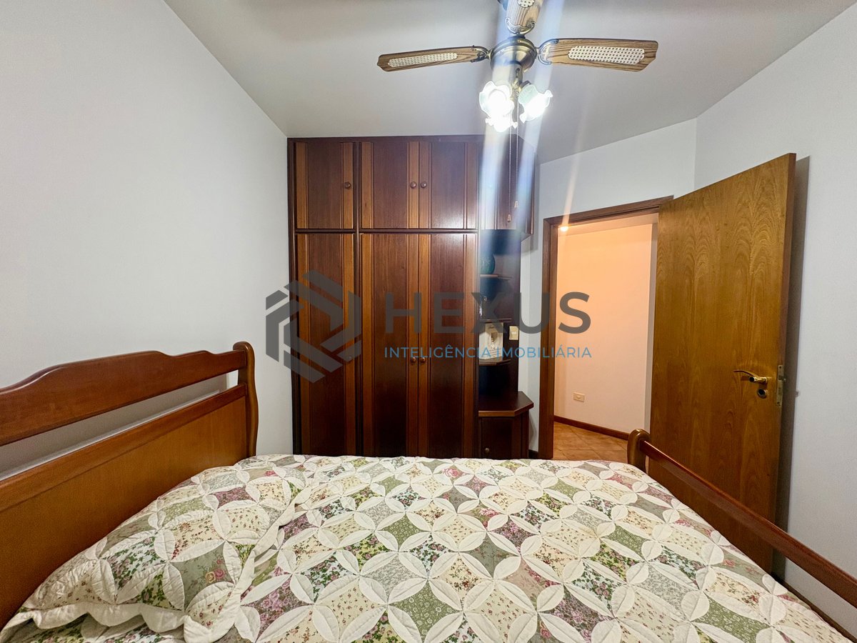 Foto 7 de Apartamento com varanda na Praia da Enseada, Guaruja