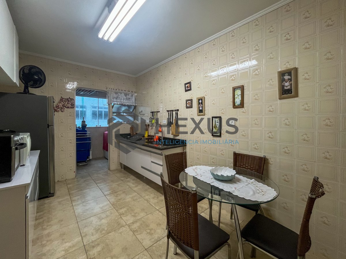 Foto 15 de Apartamento com varanda na Praia das Asturias, Guaruja
