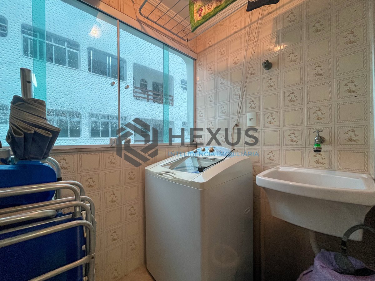 Foto 18 de Apartamento com varanda na Praia das Asturias, Guaruja