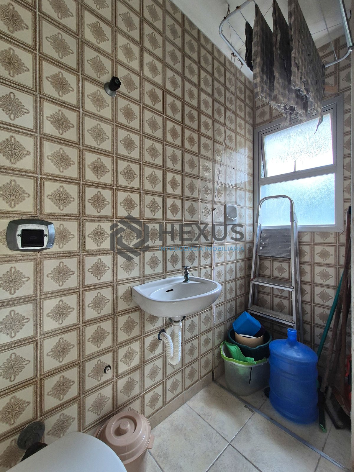 Foto 29 de Apartamento com varanda vista mar na beira mar da Praia das Pitangueiras, Guaruja