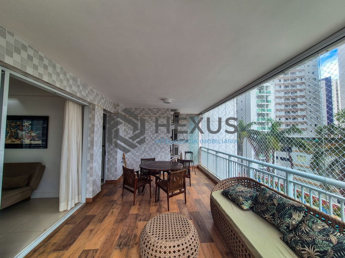 Foto 3 de Apartamento com varanda gourmet e lazer a 1 quadra da praia no Jardim Astúrias, Guarujá