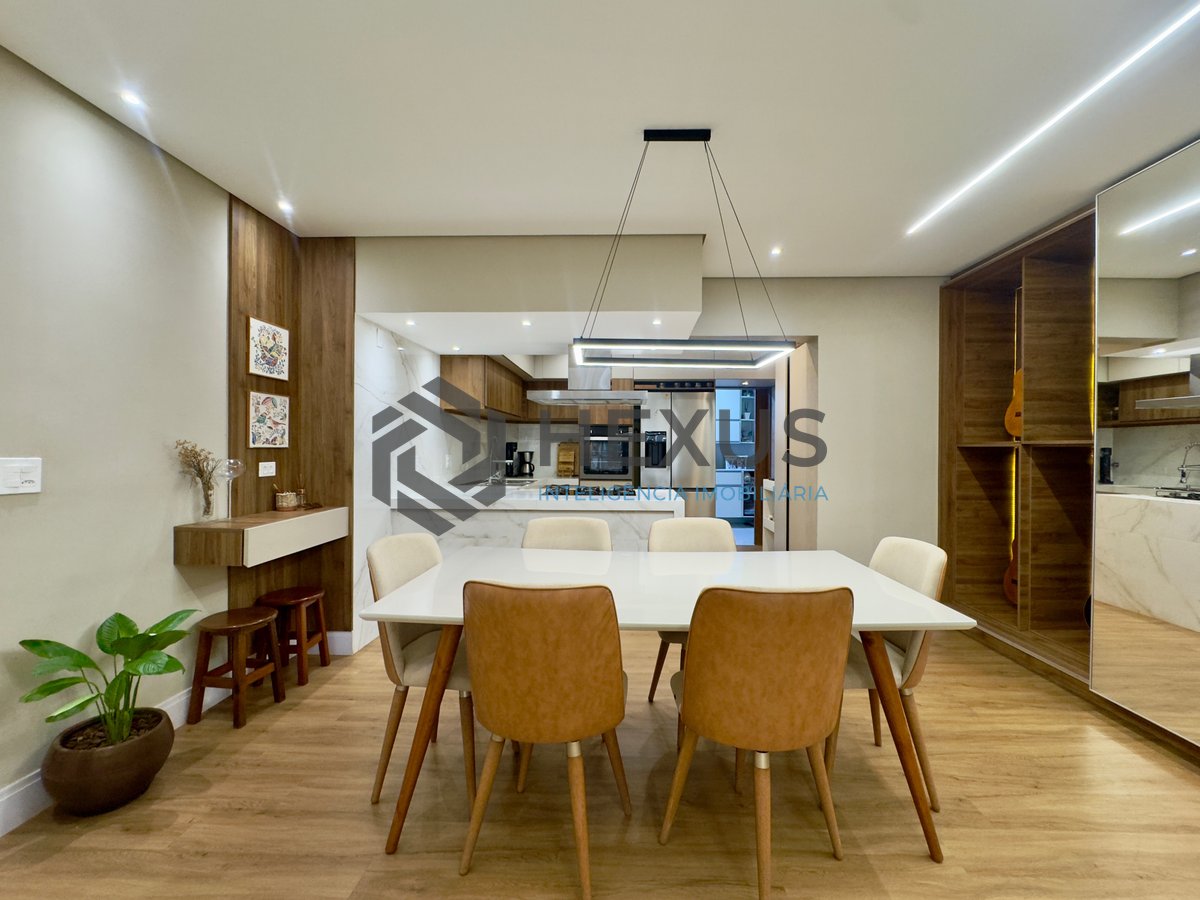 Foto 4 de Apartamento reformado com varanda gourmet e lazer na beira mar da Praia das Asturias, Guaruja