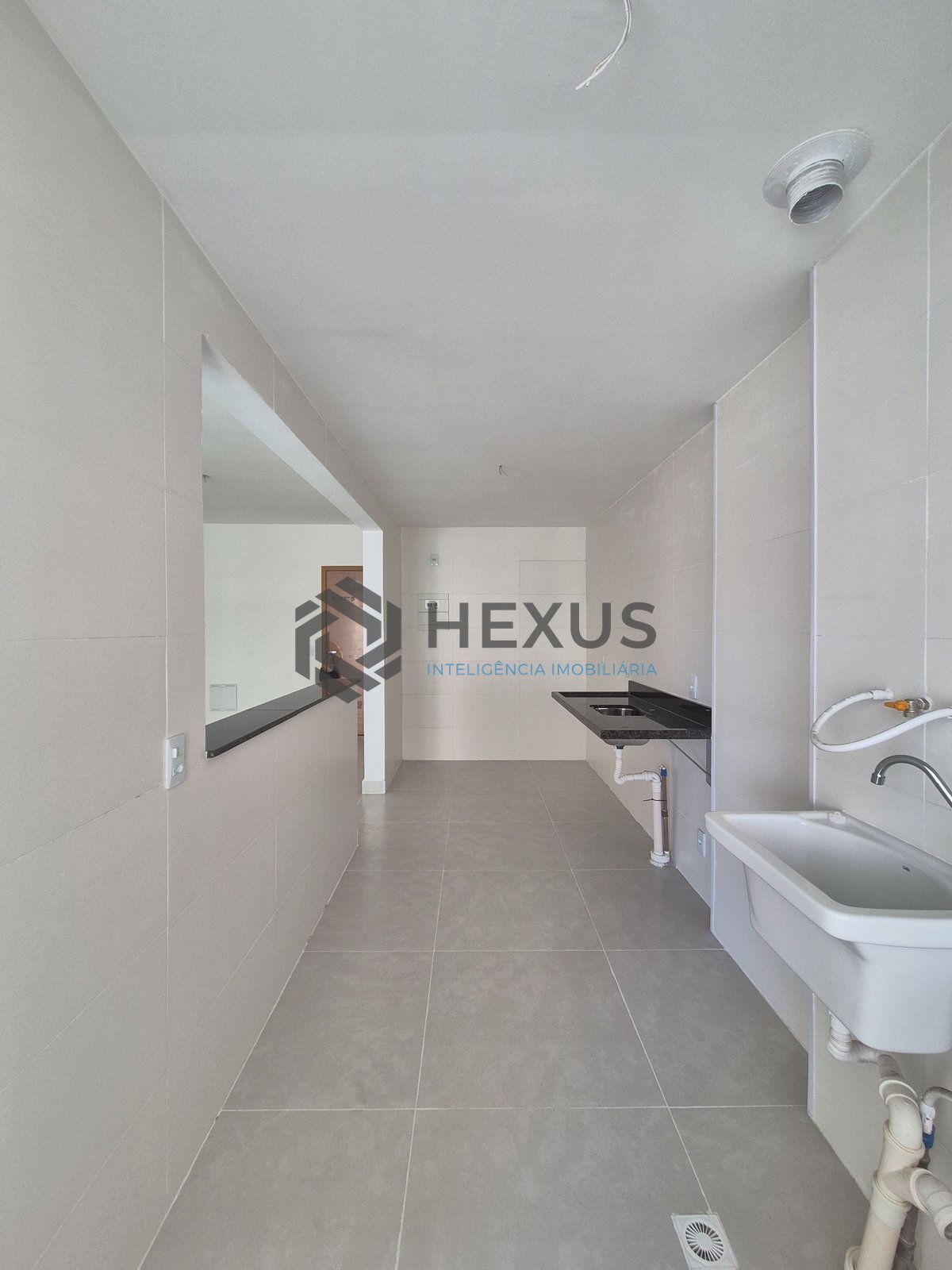 Foto 16 de Apartamento com varanda gourmet vista mar e lazer na Praia das Asturias, Guaruja