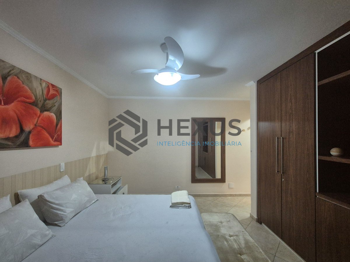 Foto 27 de Apartamento reformado com varanda a venda na quadra da praia das Pitangueiras