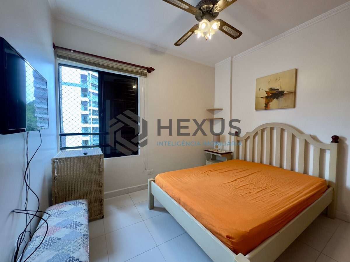 Foto 11 de Apartamento com varanda e lazer na Praia das Pitangueiras, Guaruja
