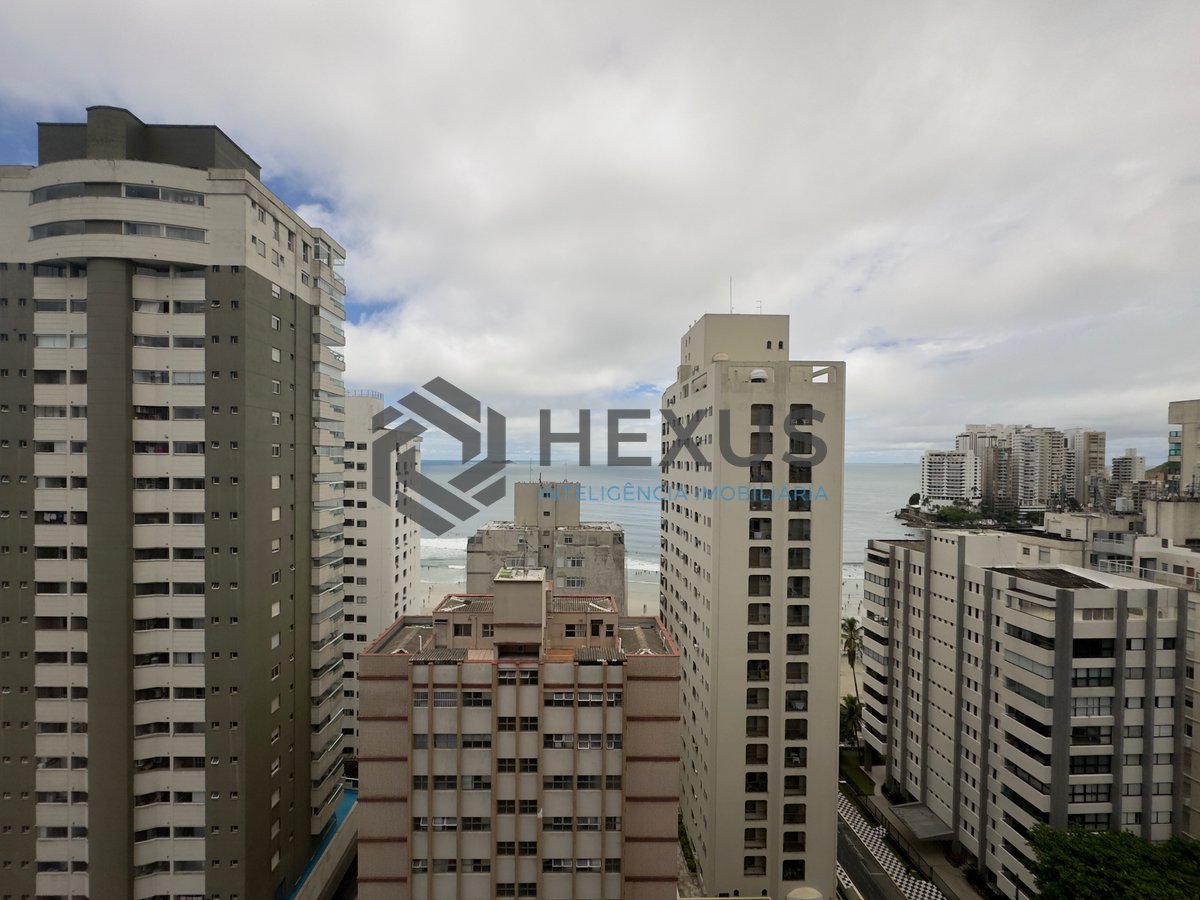 Foto 11 de Apartamento com varanda vista mar e lazer na Praia das Asturias, Guaruja