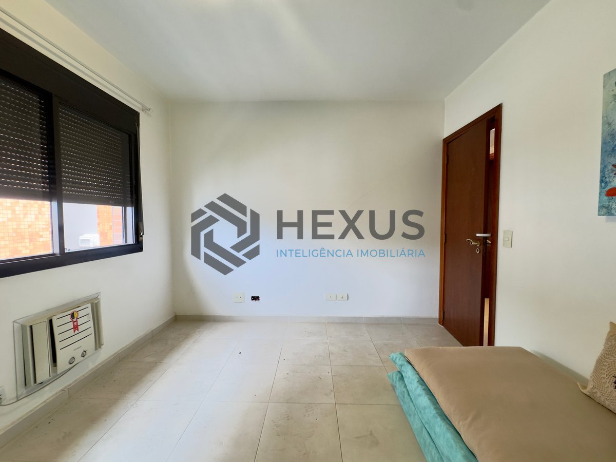 Foto 15 de Apartamento com varanda vista mar e lazer na Praia das Asturias, Guaruja
