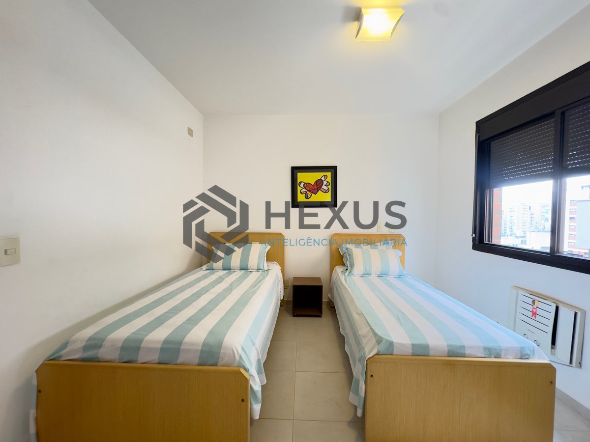 Foto 19 de Apartamento com varanda vista mar e lazer na Praia das Asturias, Guaruja