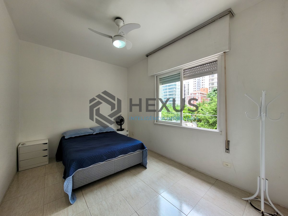 Foto 19 de Apartamento com varanda e vista mar na beira mar da Praia das Pitangueiras, Guaruja