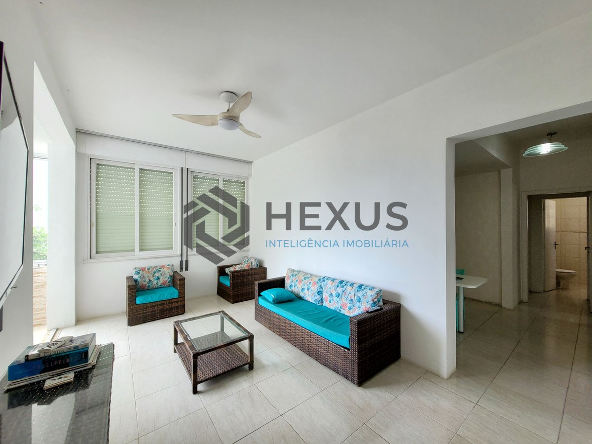 Foto 8 de Apartamento com varanda e vista mar na beira mar da Praia das Pitangueiras, Guaruja