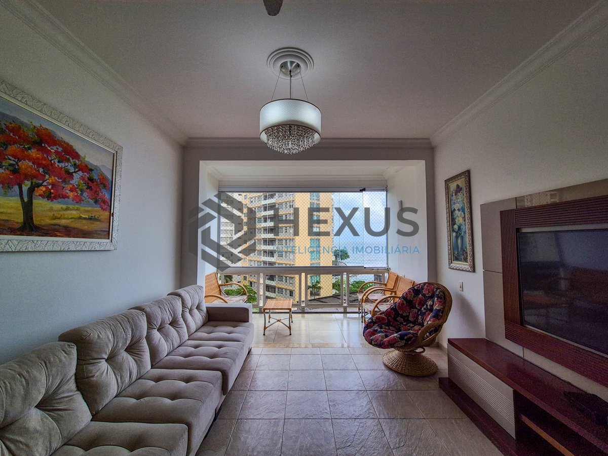 Foto 7 de Apartamento beira mar reformado com varanda na Praia das Pitangueiras, Guaruja