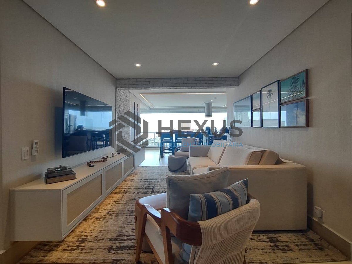 Foto 2 de Apartamento reformado com varanda gourmet vista mar na Praia da Enseada, Guaruja