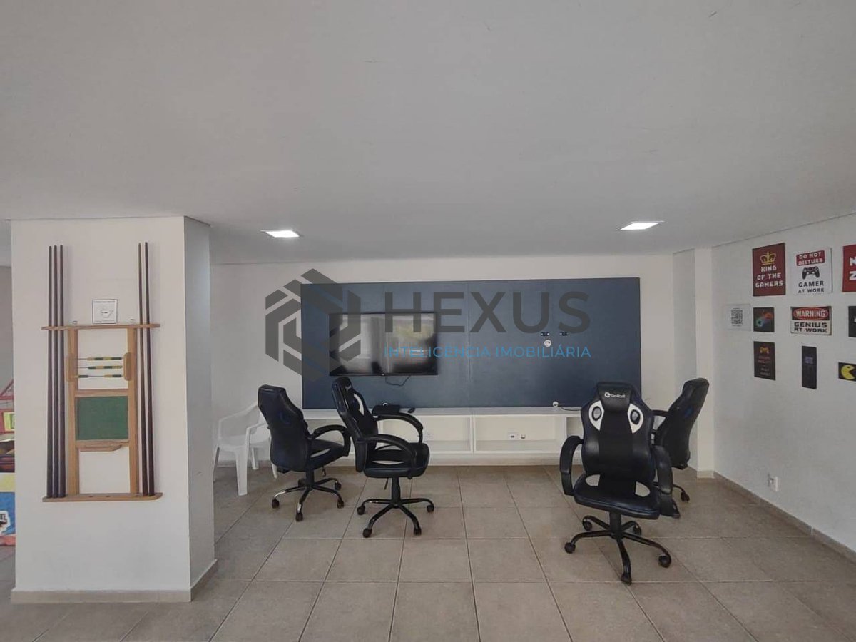 Foto 37 de Apartamento reformado com varanda gourmet vista mar na Praia da Enseada, Guaruja