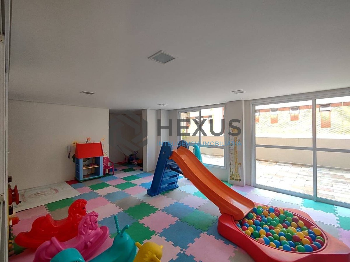 Foto 40 de Apartamento reformado com varanda gourmet vista mar na Praia da Enseada, Guaruja