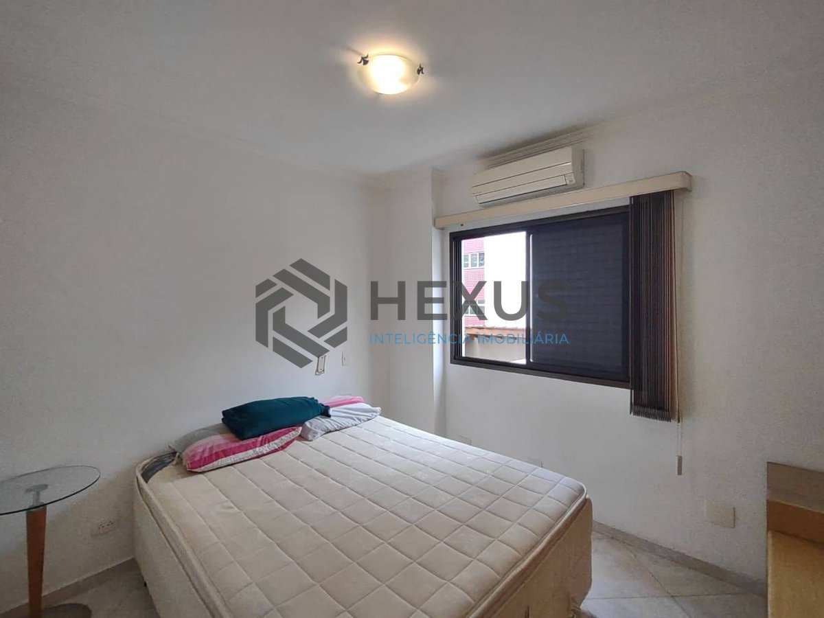 Foto 9 de Apartamento com varanda e lazer na Praia da Enseada, Guaruja