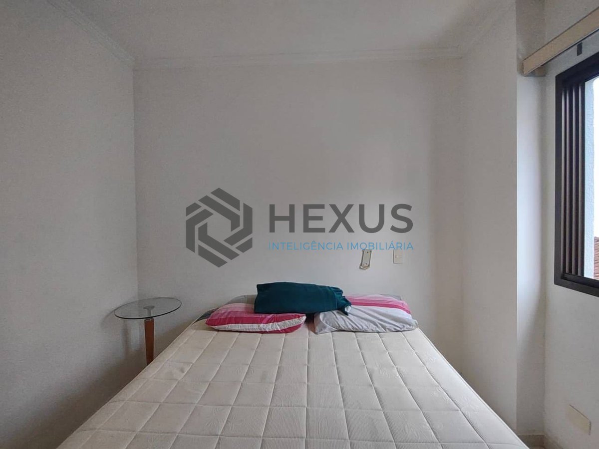Foto 10 de Apartamento com varanda e lazer na Praia da Enseada, Guaruja