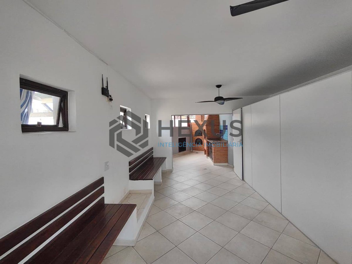 Foto 19 de Apartamento com varanda e lazer na Praia da Enseada, Guaruja