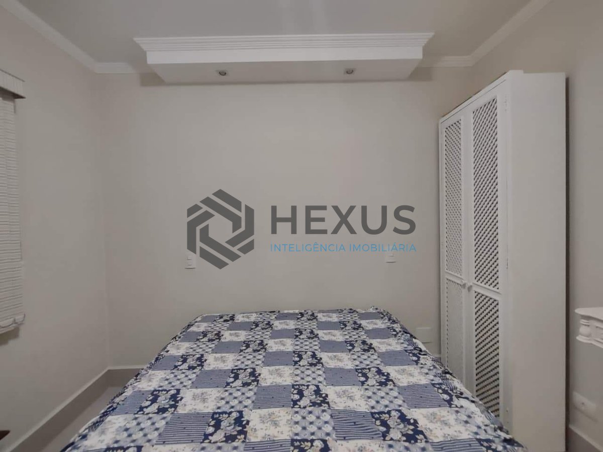 Foto 9 de Apartamento com varanda e lazer na Praia da Enseada, Guaruja
