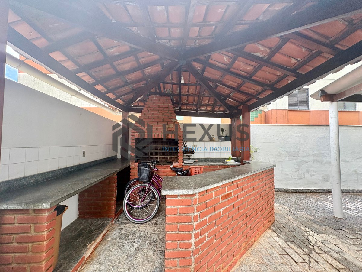 Foto 18 de Apartamento com varanda e lazer na Praia da Enseada, Guaruja