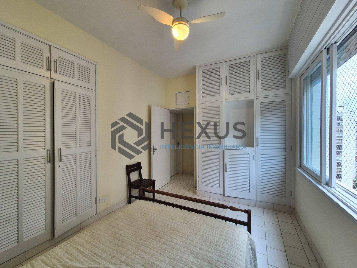 Foto 23 de Apartamento com varanda na beira mar da Praia das Pitangueiras, Guaruja