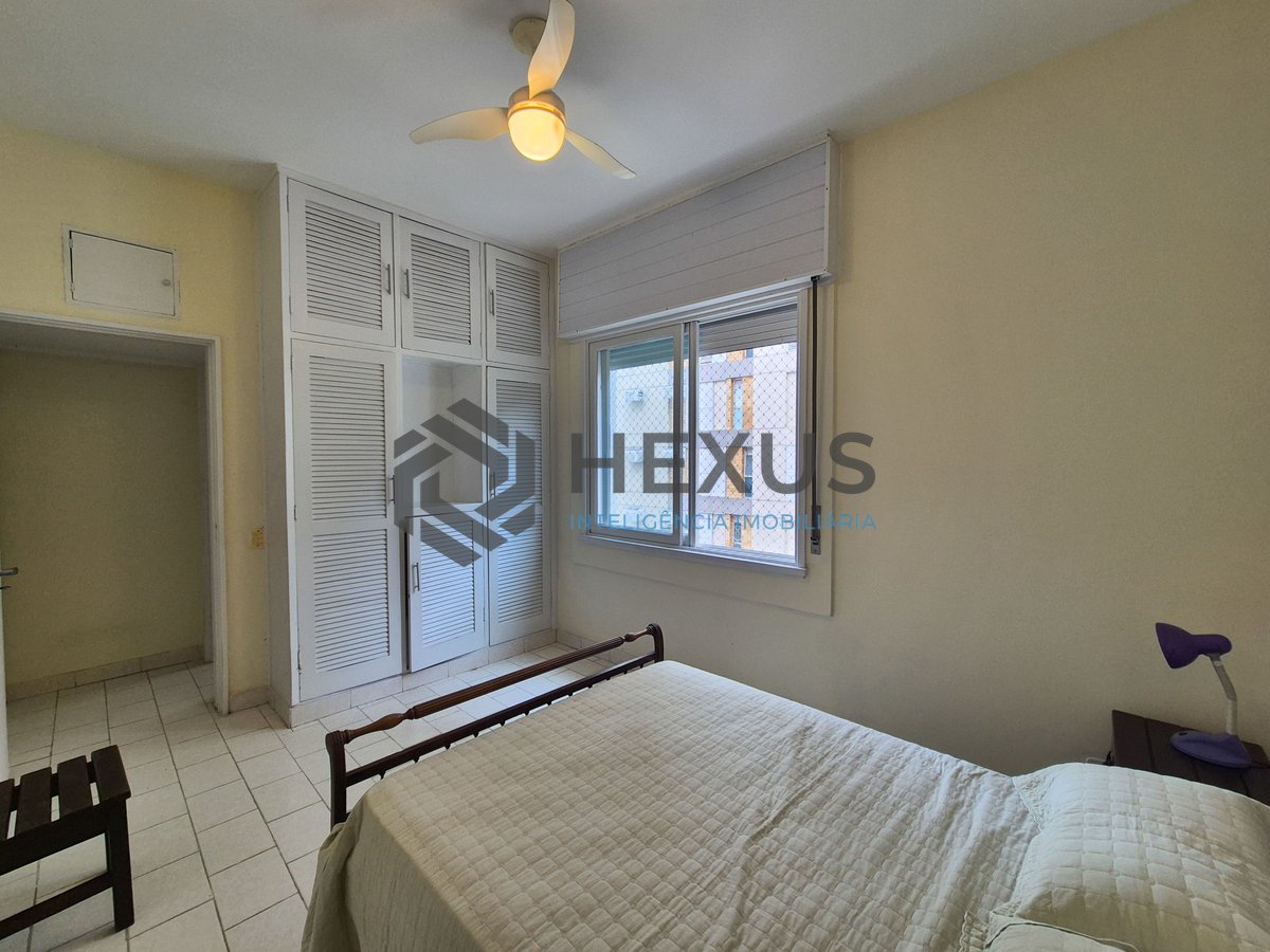 Foto 24 de Apartamento com varanda na beira mar da Praia das Pitangueiras, Guaruja