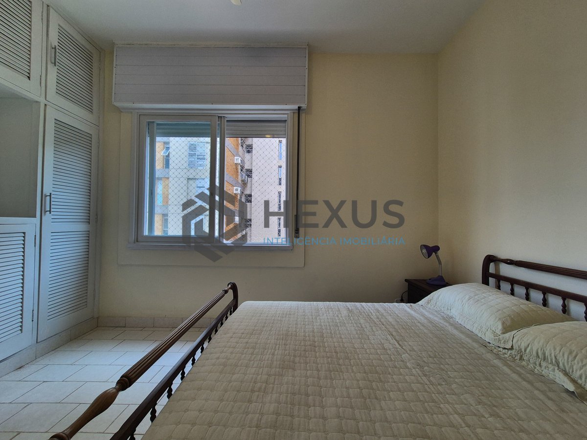 Foto 25 de Apartamento com varanda na beira mar da Praia das Pitangueiras, Guaruja