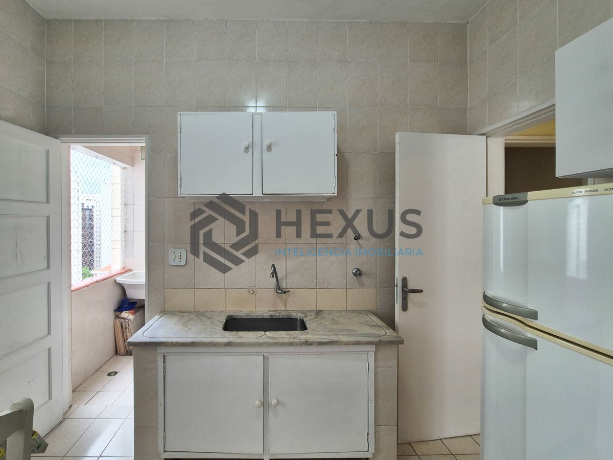 Foto 29 de Apartamento com varanda na beira mar da Praia das Pitangueiras, Guaruja