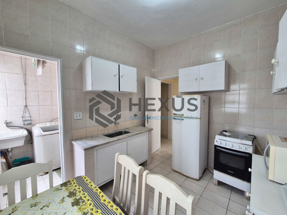 Foto 31 de Apartamento com varanda na beira mar da Praia das Pitangueiras, Guaruja