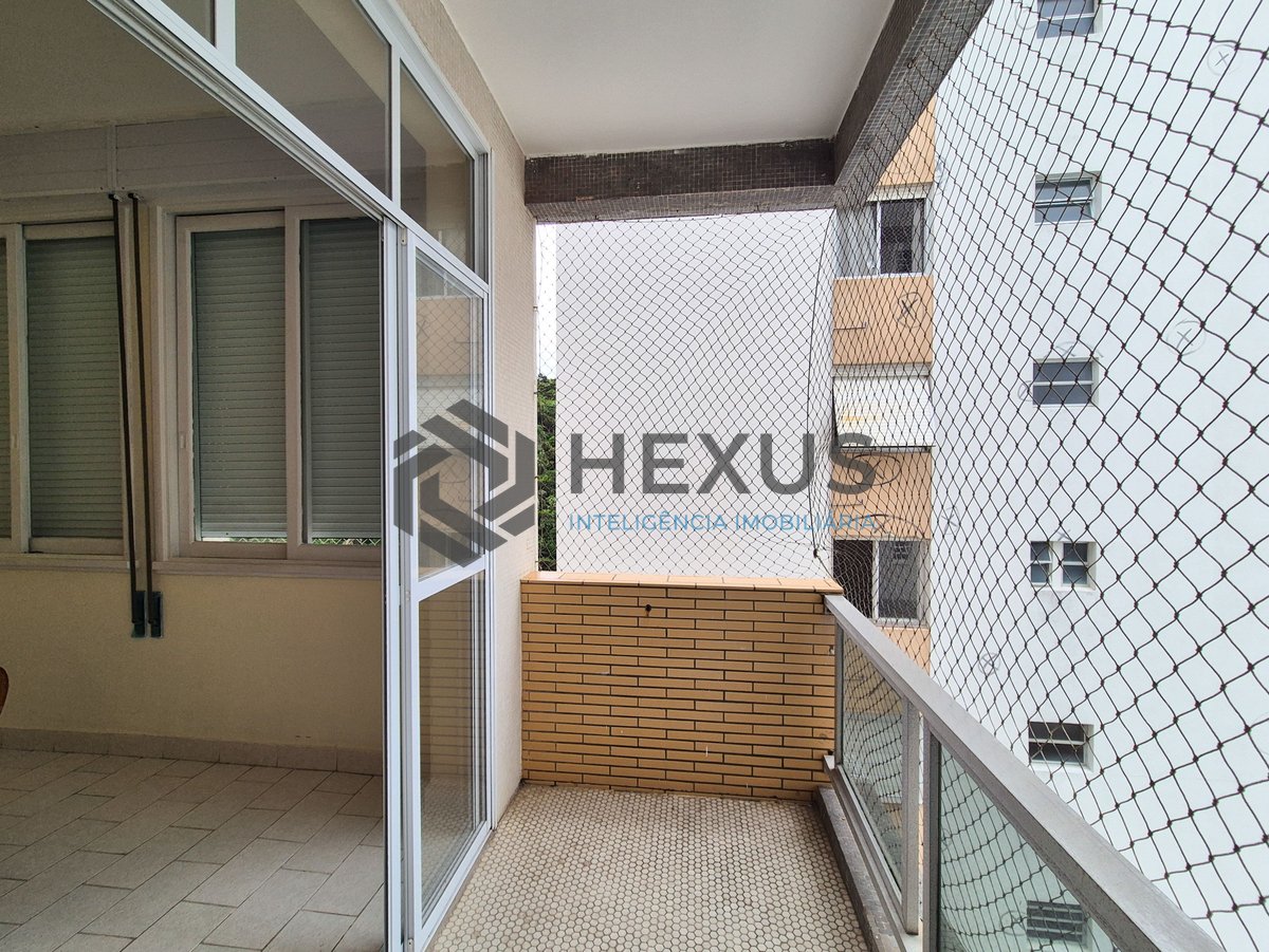 Foto 9 de Apartamento com varanda na beira mar da Praia das Pitangueiras, Guaruja