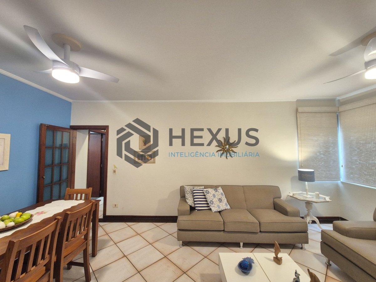 Foto 2 de Apartamento reformado e mobiliado a venda na praia das Pitangueiras Guaruja