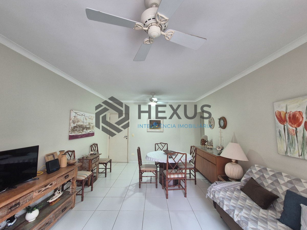 Foto 2 de Apartamento reformado na Praia das Pitangueiras, Guaruja