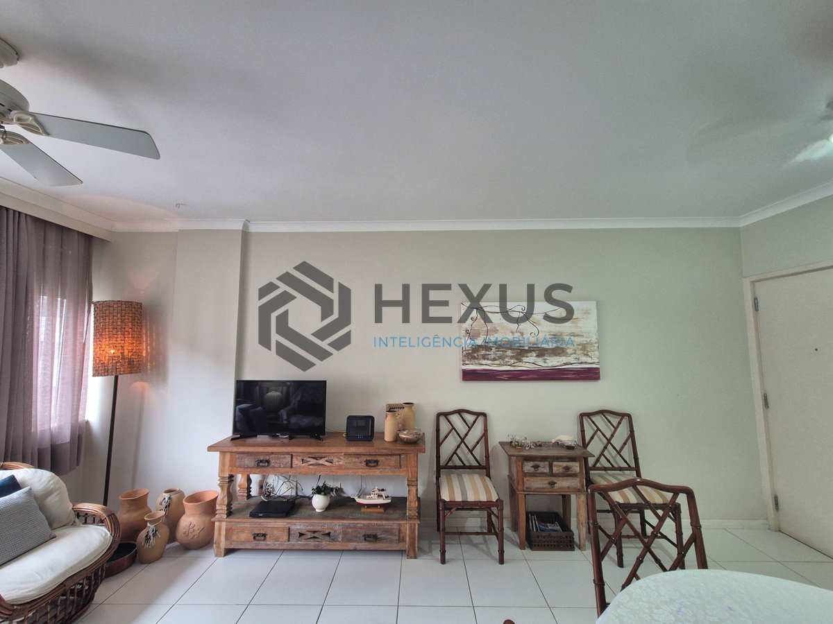 Foto 4 de Apartamento reformado na Praia das Pitangueiras, Guaruja