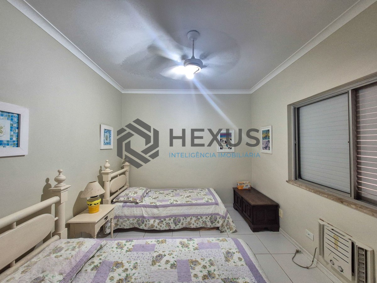 Foto 8 de Apartamento reformado na Praia das Pitangueiras, Guaruja