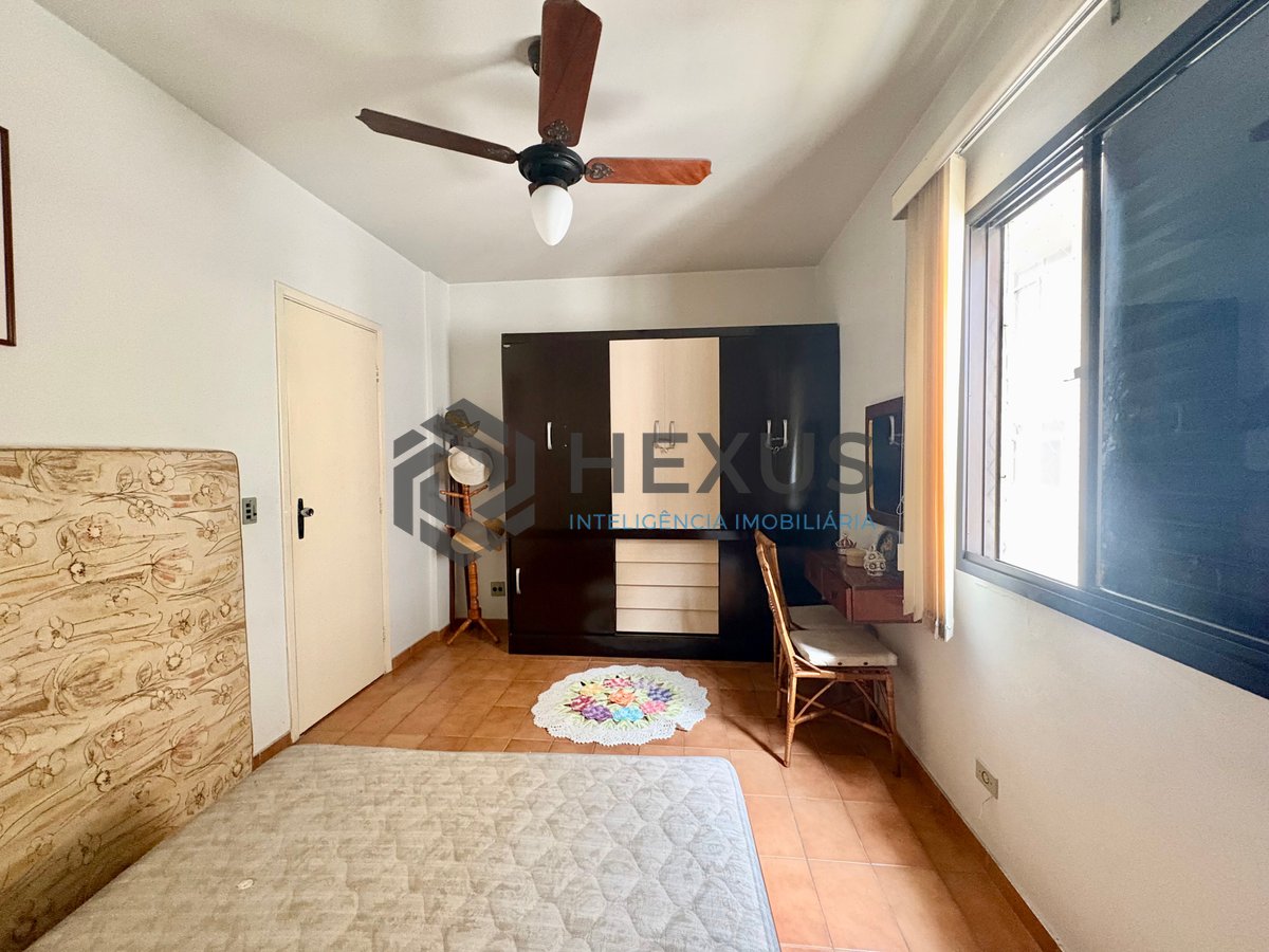 Foto 8 de Apartamento com varanda na Praia da Enseada, Guaruja