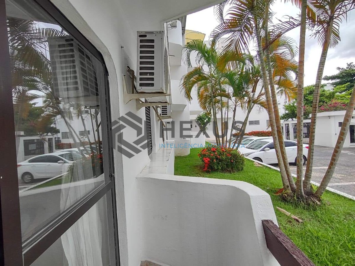 Foto 6 de Apartamento com varanda e lazer na Praia da Enseada, Guaruja