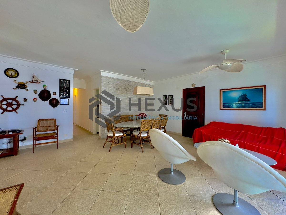 Foto 3 de Apartamento com varanda e vista mar na beira mar da Praia das Asturias, Guaruja