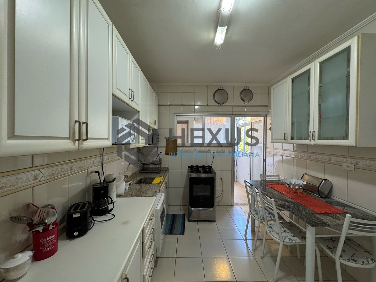 Foto 26 de Apartamento com varanda e vista mar na beira mar da Praia das Asturias, Guaruja