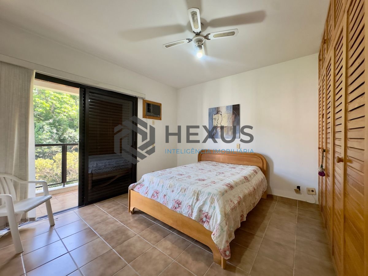 Foto 18 de Apartamento com varanda vista mar e lazer a 2 quadras da praia na região da Vila Maia nas Pitangueiras, Guarujá