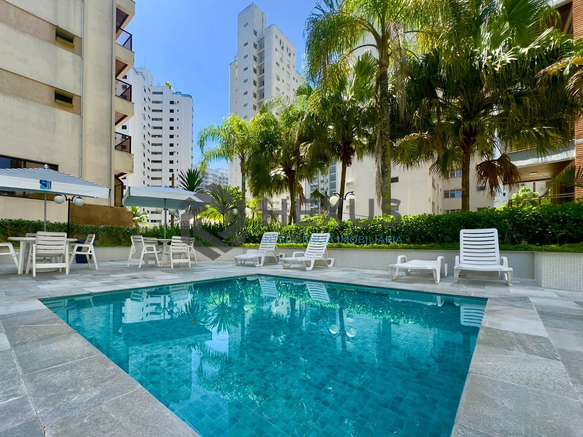 Foto 31 de Apartamento com varanda vista mar e lazer a 2 quadras da praia na região da Vila Maia nas Pitangueiras, Guarujá