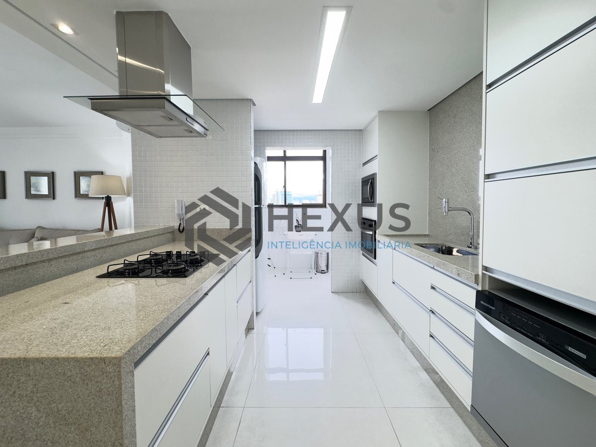 Foto 13 de Apartamento à venda, Jardim Astúrias, Guarujá, SP