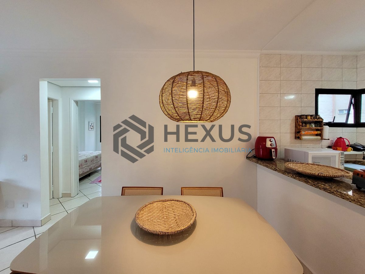 Foto 8 de Apartamento com varanda e lazer beira mar da Praia das Asturias, Guaruja