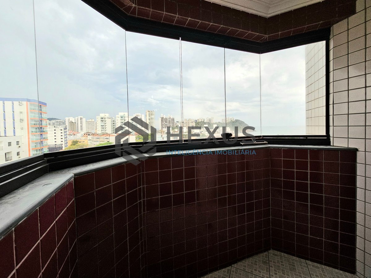 Foto 20 de Apartamento com varanda e lazer na beira mar da Praia do Tombo, Guaruja