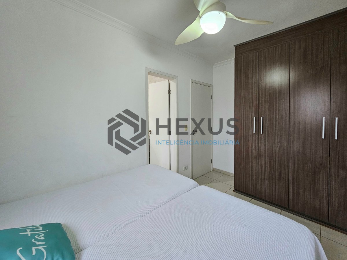 Foto 25 de Apartamento com varanda e lazer na beira mar da Praia do Tombo, Guaruja
