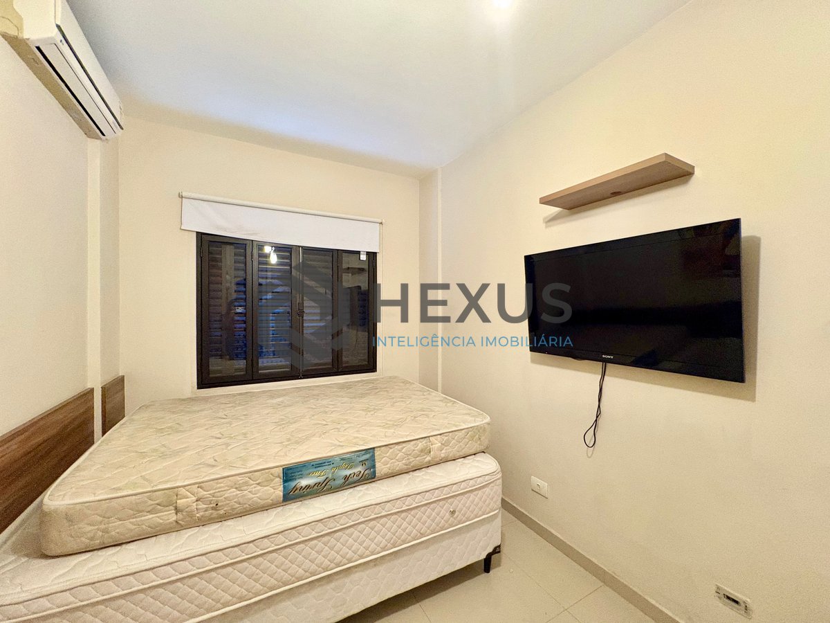 Foto 8 de Apartamento reformado na Praia da Enseada, Guaruja
